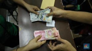 Analisa Dolar AS Tembus Rp17.300, Respons BI dan Ramalan Ekonomi RI